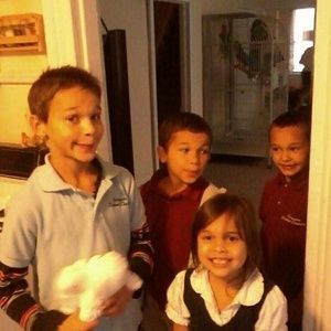 Meet your Posher, Cynthia